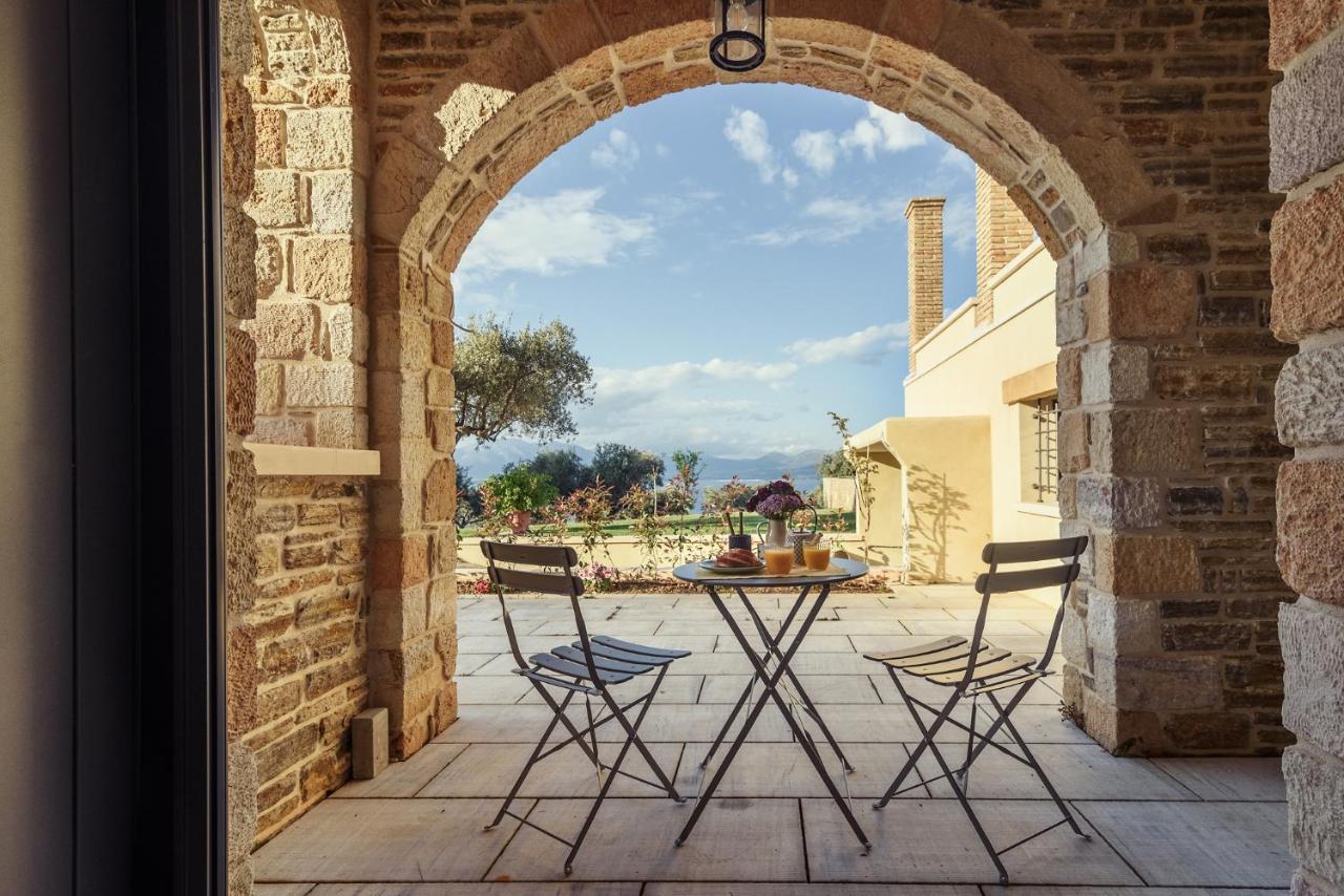 Βίλα / Sea View And Pool Nearby Athens *