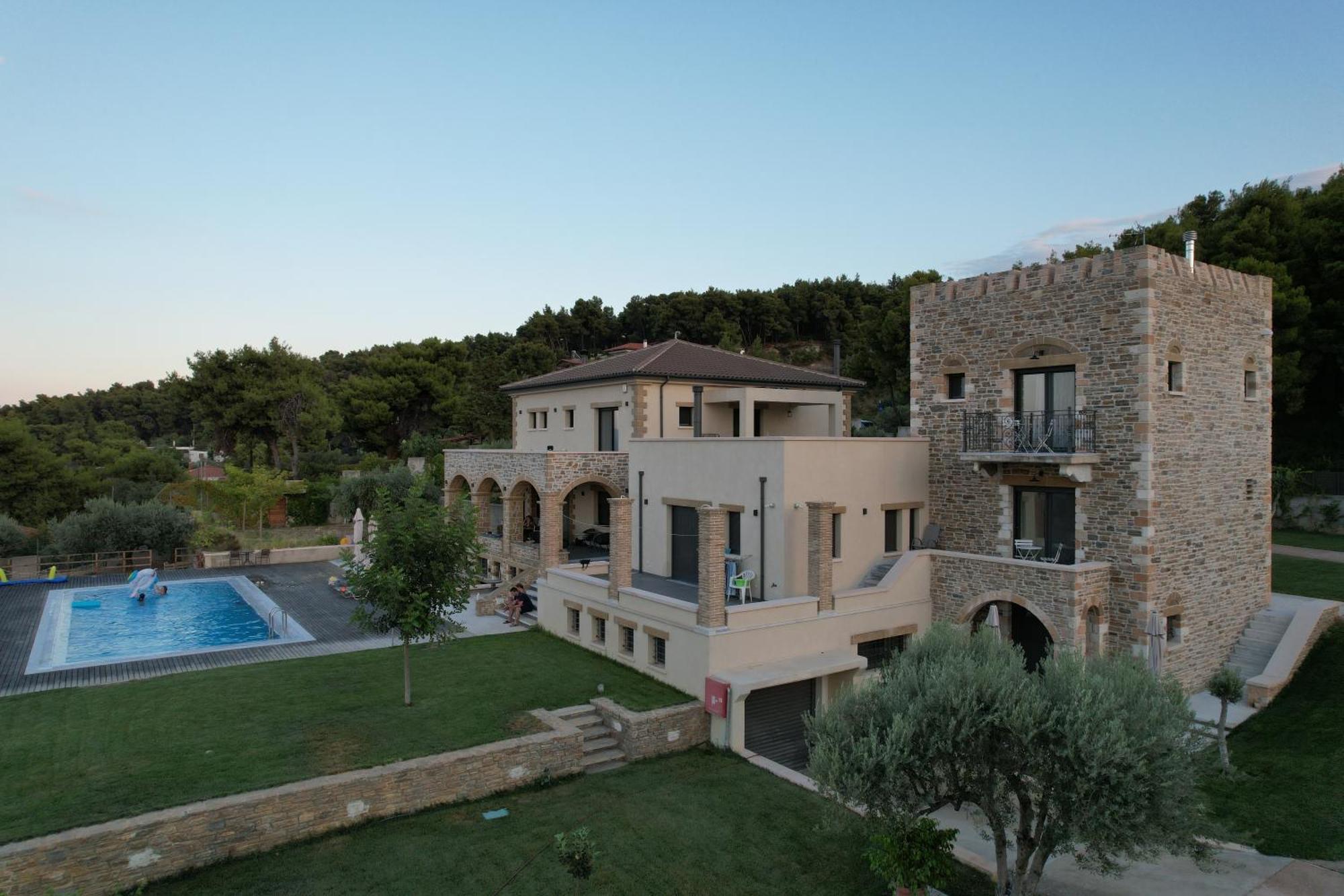 / Sea View And Pool Nearby Athens * Κάλαμος