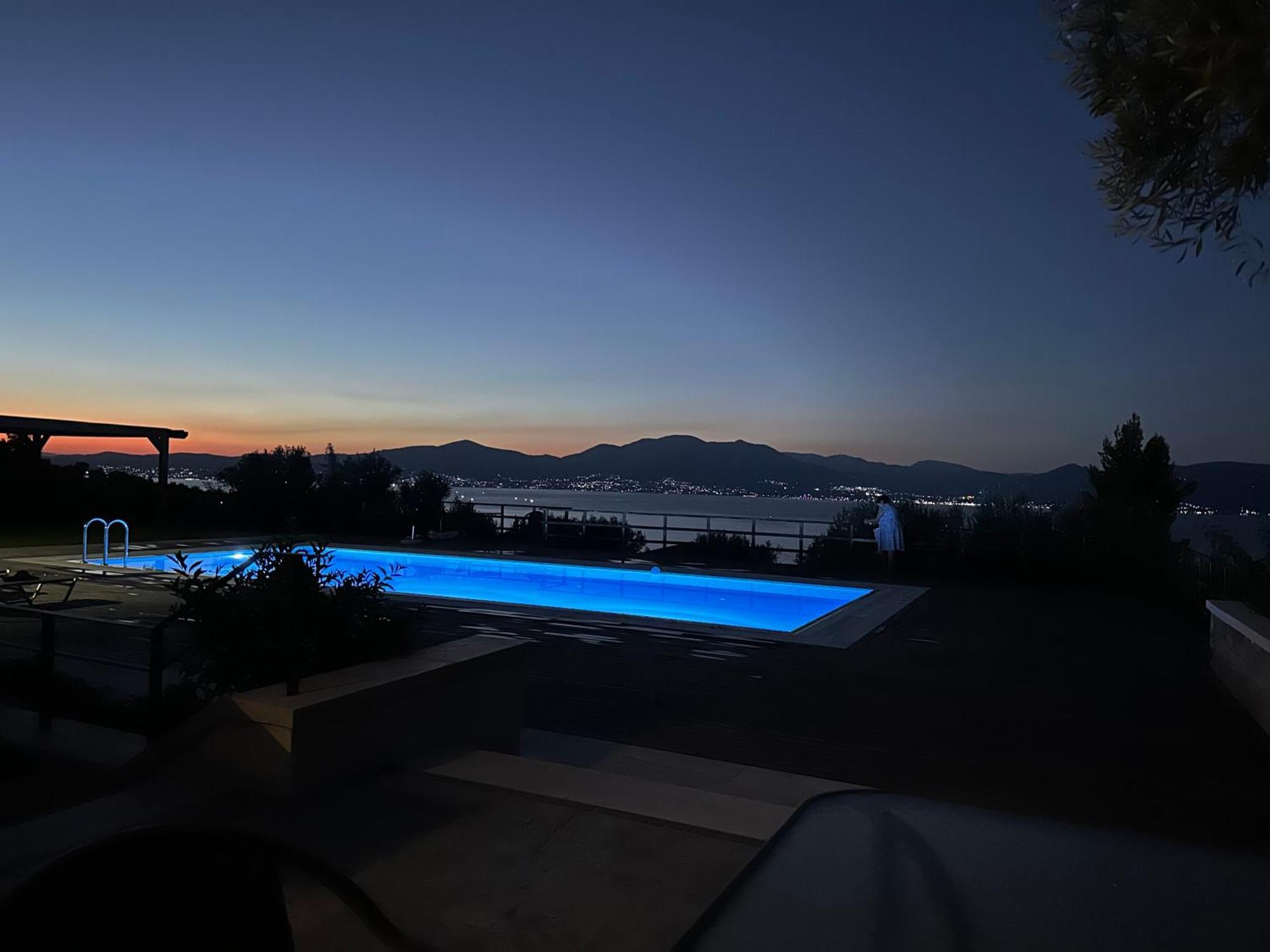 Βίλα / Sea View And Pool Nearby Athens