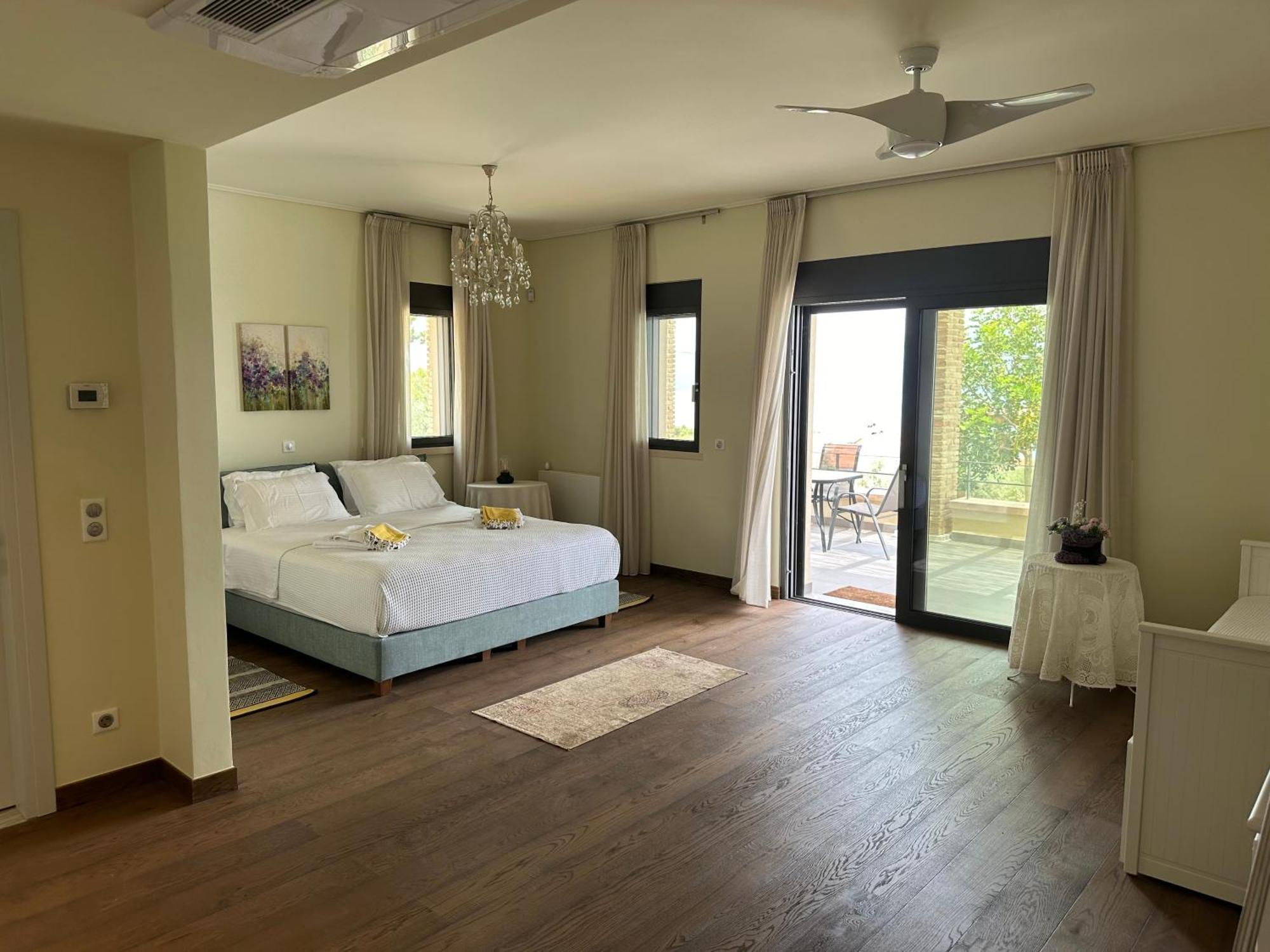 Βίλα / Sea View And Pool Nearby Athens *